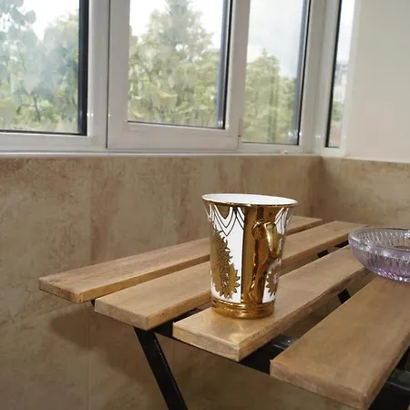 Apartmán Spacious 2bdr - Free Parking - Walk Everywhere - 300 Mbps Wifi Varna