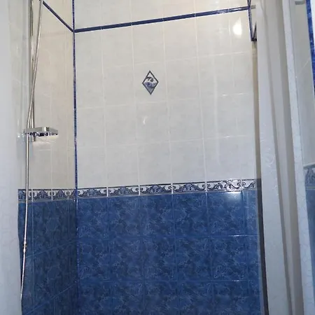 Spacious 2bdr - Free Parking - Walk Everywhere - 300 Mbps Wifi Appartement Varna